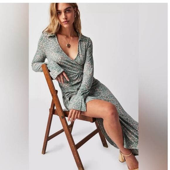 New Free people Shayla wrap midi dress in mint combo print size small - Picture 2 of 10